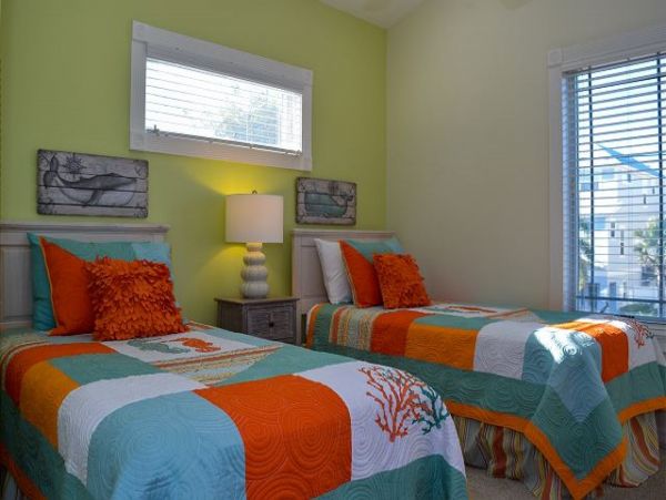 Three Bedroom Holmes Beach Vacation Rental with Pool