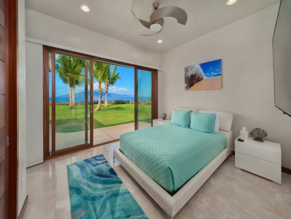 Luxury Lahaina Residence with Five Bedrooms and Pool Cottage