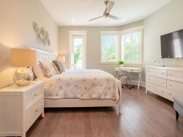 Luxury  Vacation Rental - Anna Maria Island Luxury Home with Pool & Rooftop Deck One Min Walk to the Beach