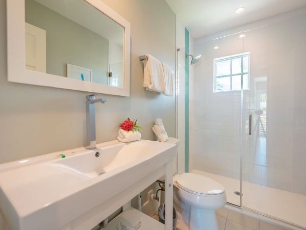 Luxury  Vacation Rental - Anna Maria Island Luxury Home with Pool & Rooftop Deck One Min Walk to the Beach