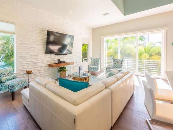 Luxury  Vacation Rental - Anna Maria Island Luxury Home with Pool & Rooftop Deck One Min Walk to the Beach