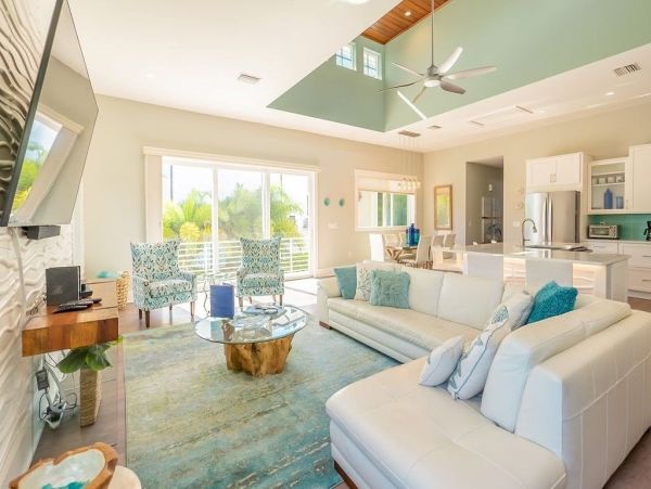 Luxury  Vacation Rental - Anna Maria Island Luxury Home with Pool & Rooftop Deck One Min Walk to the Beach