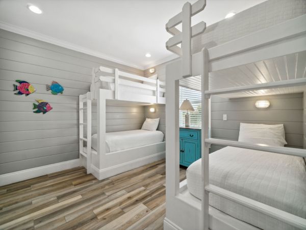 Nine Bedrooms  Sleeps 28 - Miramar Beach- Vacation Rental