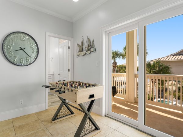 Nine Bedrooms  Sleeps 28 - Miramar Beach- Vacation Rental