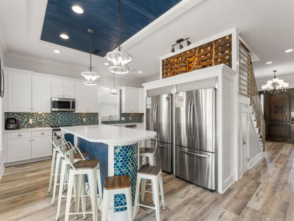 Nine Bedrooms  Sleeps 28 - Miramar Beach- Vacation Rental
