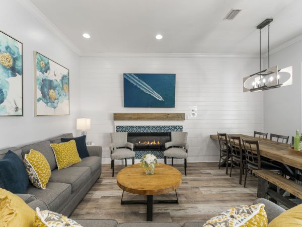 Nine Bedrooms  Sleeps 28 - Miramar Beach- Vacation Rental