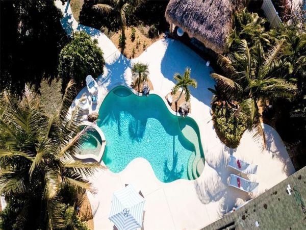 Anna Maria Island Three Bedroom Rental