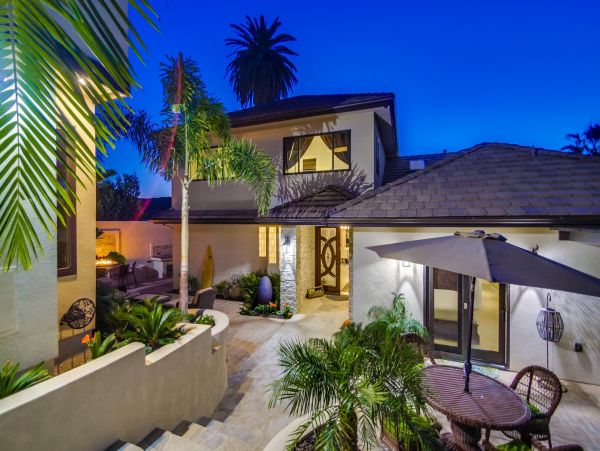 La Jolla Rental Home with five bedrooms - Super Luxury Sleeps 12