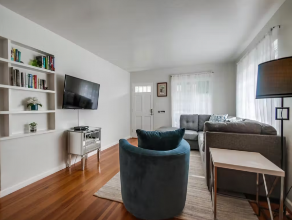 Four Bedroom Rental La Jolla at a Value Price Call Today