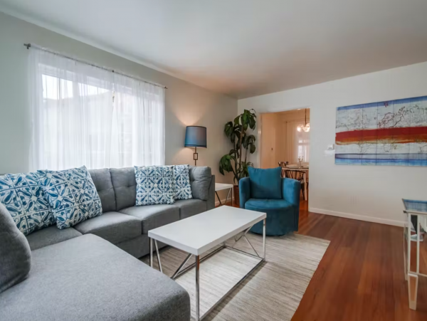 Four Bedroom Rental La Jolla at a Value Price Call Today