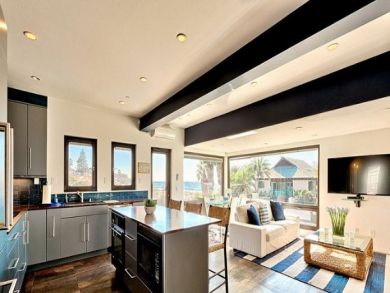 Six Bedroom La Jolla Vacation Home- Beach House