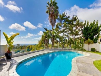 Modern Five Bedroom La Jolla Rental with Pool