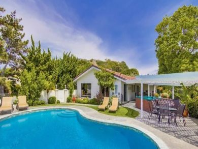 Modern Five Bedroom La Jolla Rental with Pool