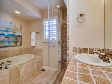 La Jolla Luxury Living- Three Bedroom Rental