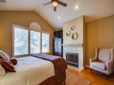 La Jolla Luxury Living- Three Bedroom Rental