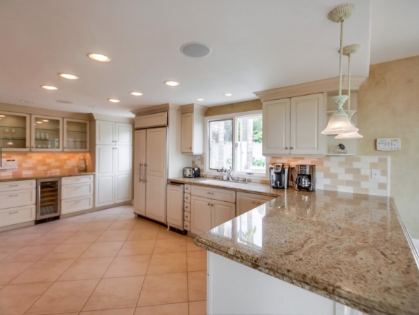 The Best of the Best 5 Bedroom Home with Pool Pacific Beach