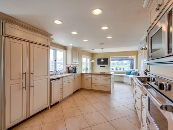 The Best of the Best 5 Bedroom Home with Pool Pacific Beach