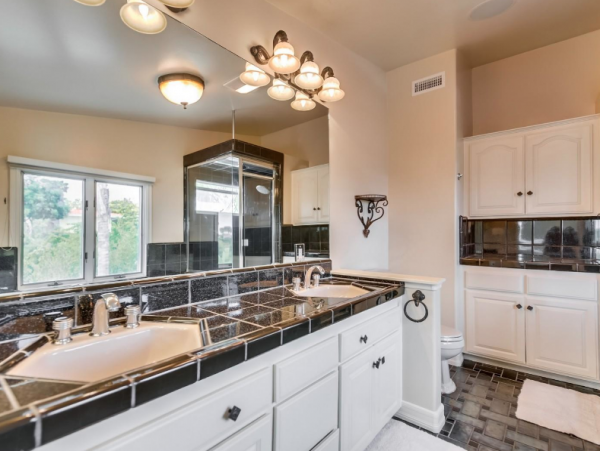 The Best of the Best 5 Bedroom Home with Pool Pacific Beach