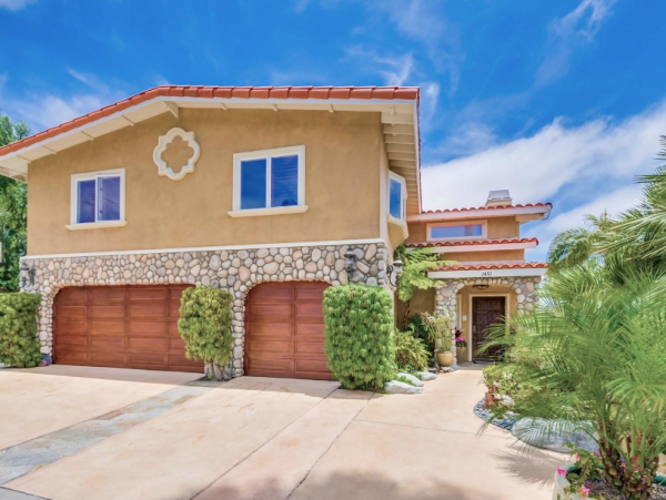 The Best of the Best 5 Bedroom Home with Pool Pacific Beach