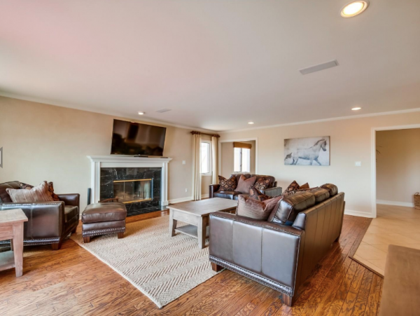 The Best of the Best 5 Bedroom Home with Pool Pacific Beach