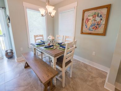 Holmes Beach Vacation Duplex Heated Pool and Stroll to Beach