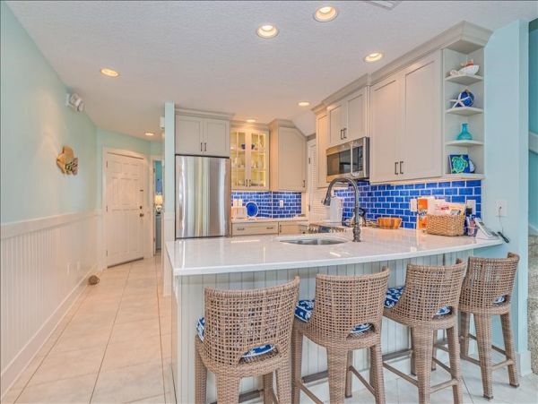 Charming Beach Front Vacation Home in Boca Grande Sleeps Six