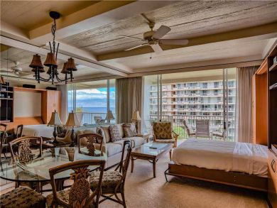 Lahaina Vacation Condo Sleeps Four Guests.
