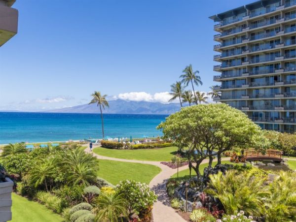 Lahaina Lovely Condo Pacific Ocean Views