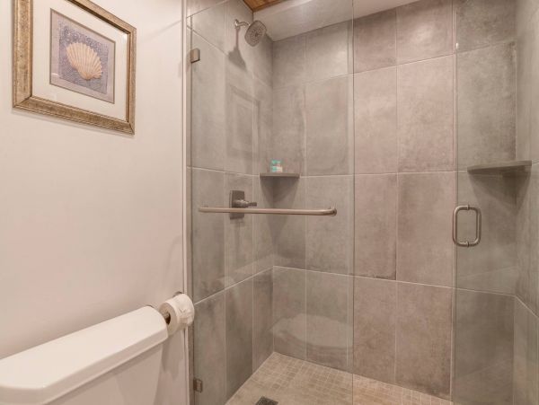 Lahaina Lovely Condo Pacific Ocean Views
