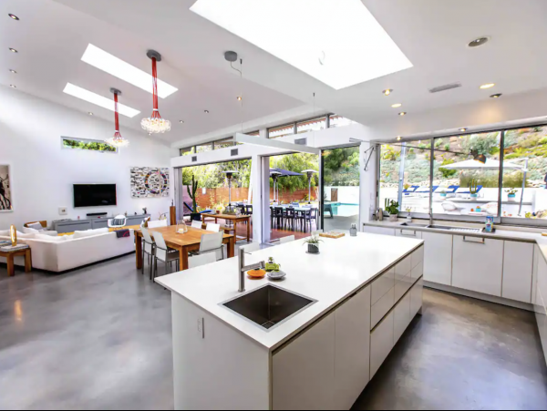 Luxury La Jolla Vacation Rental Four Bedrooms Private Pool