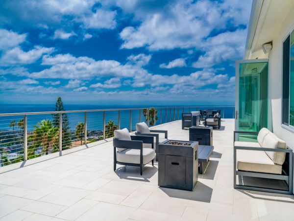 Six Bedroom Luxury La Jolla Vacation Rental Home