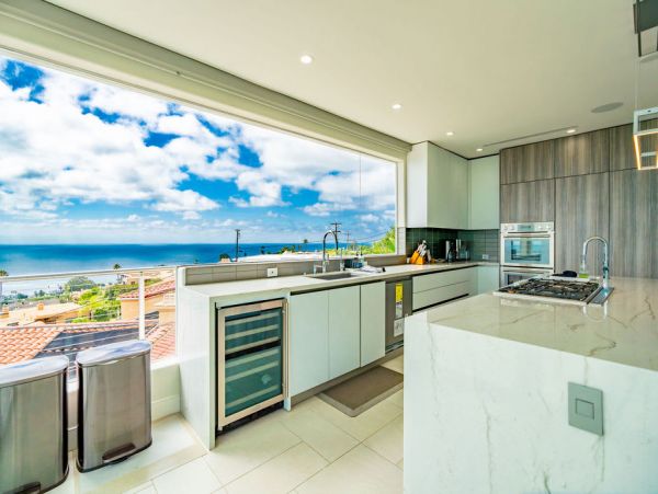 Six Bedroom Luxury La Jolla Vacation Rental Home
