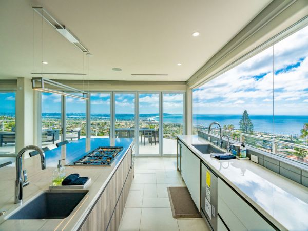Six Bedroom Luxury La Jolla Vacation Rental Home