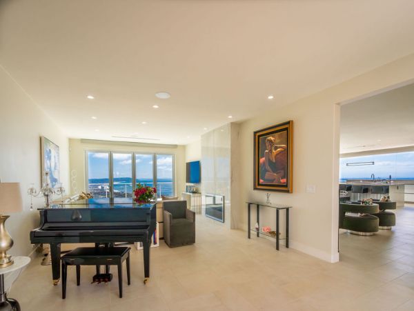 Six Bedroom Luxury La Jolla Vacation Rental Home