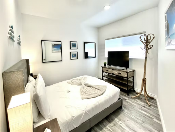 Five Bedroom Luxury Home in La Jolla Beautiful Ocean Views