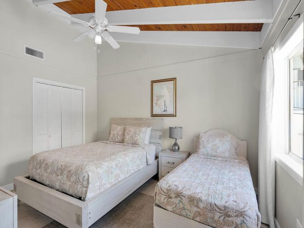 Florida Keys Vacation Rentals Key Colony Beach NEW ARRIVAL