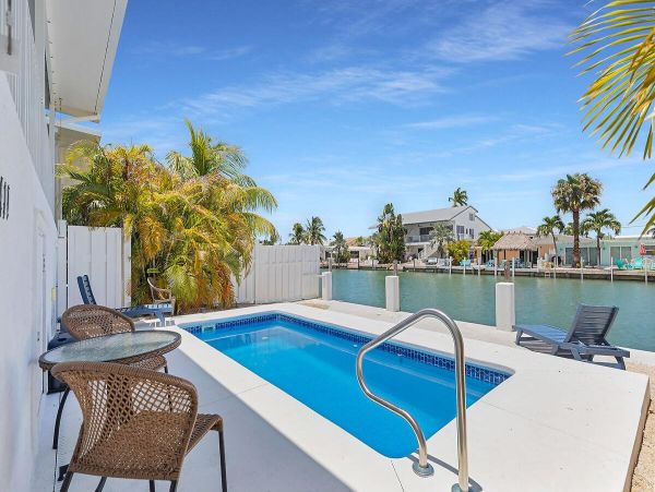 Florida Keys Vacation Rentals Key Colony Beach NEW ARRIVAL
