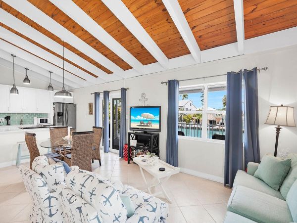 Florida Keys Vacation Rentals Key Colony Beach NEW ARRIVAL