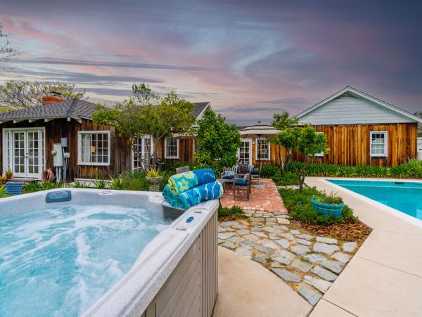La Jolla Four Bedroom Sleeps 10 Guests