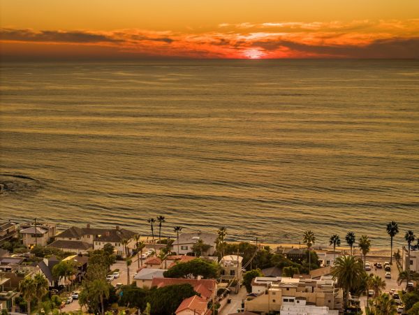 Three Bedroom La Jolla Luxury Rental with Amazing Interior