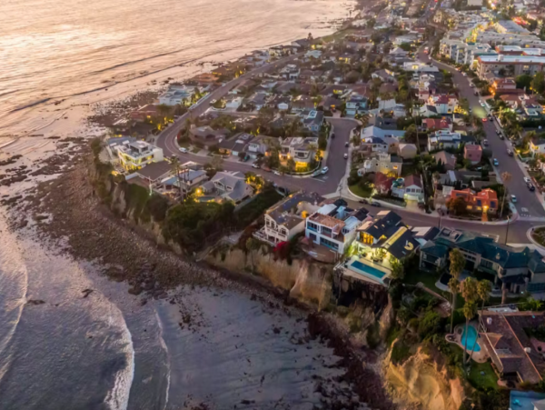 Luxury Walk to Beach La Jolla Pool Rental Home 10 Bedrooms