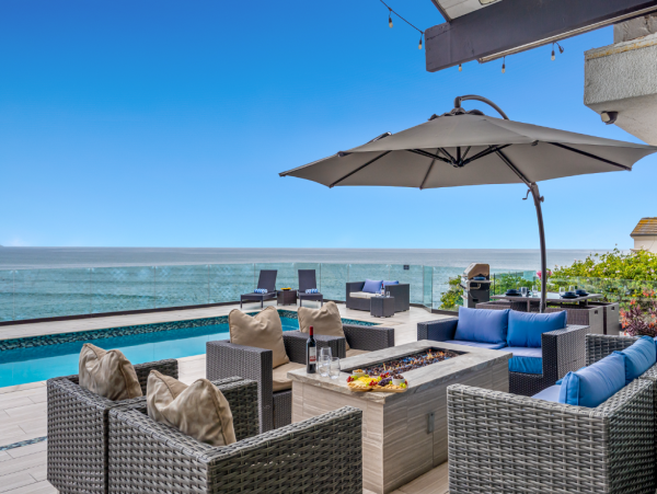 Luxury Walk to Beach La Jolla Pool Rental Home 10 Bedrooms