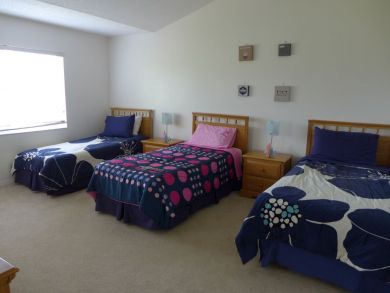 Marathon 3 Bedroom Vacation Townhome Sleeps 7 Guests