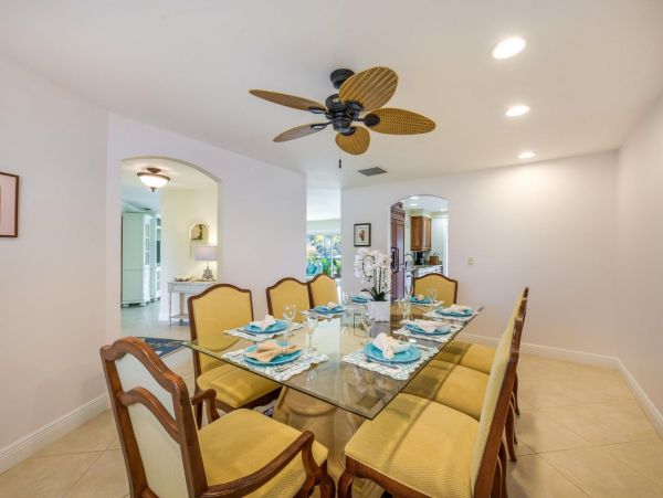 Three Bedroom Vacation Home Siesta Key Florida Pool on Water