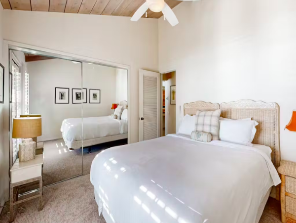 Oceanfront Rental Sweeping Views and Ultimate Comfort in La Jolla