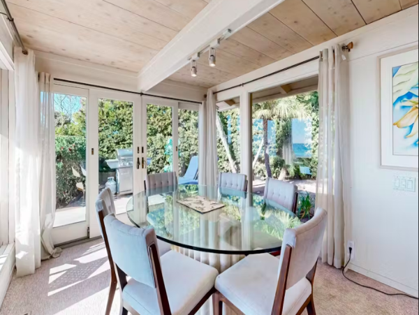 Oceanfront Rental Sweeping Views and Ultimate Comfort in La Jolla