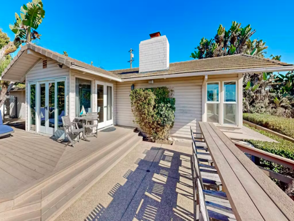 Oceanfront Rental Sweeping Views and Ultimate Comfort in La Jolla