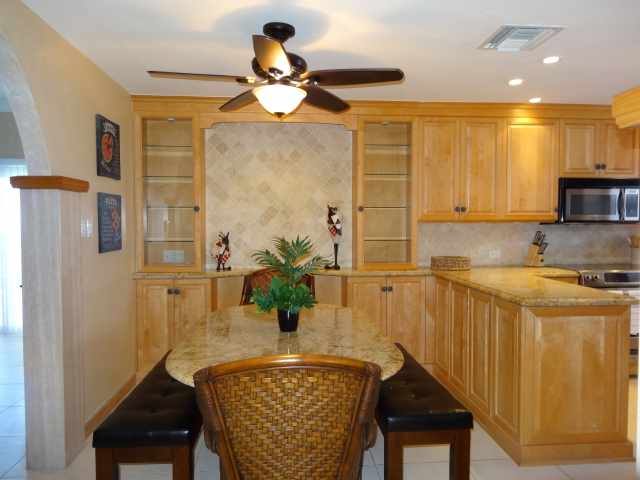 A Stunner of a 7 Bedroom Vacation Rental - Sleeps 18 A Stunner of a 7 Bedroom Vacation Rental - Sleeps 18