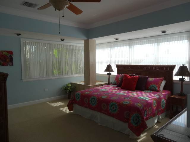 A Stunner of a 7 Bedroom Vacation Rental - Sleeps 18 A Stunner of a 7 Bedroom Vacation Rental - Sleeps 18