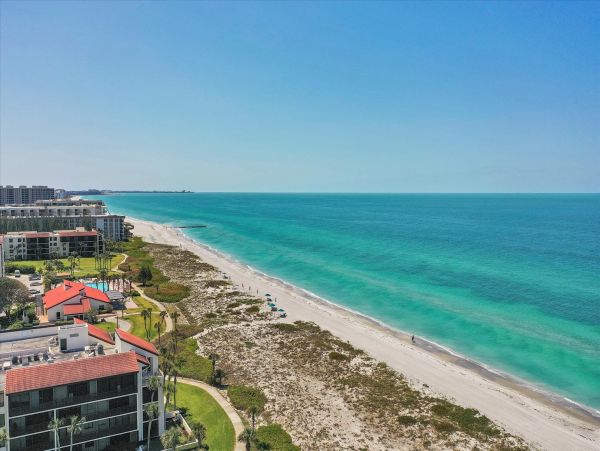 Longboat Key Vacation Rental | 3-Bedroom Beachfront Penthouse with Gulf Views